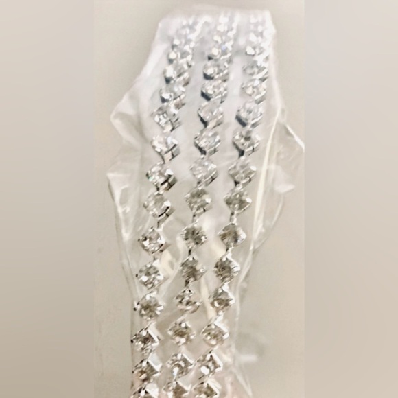 Glamorous & Elegant Night Out-Wedding Triple Row Rhinestones Stunning Headband